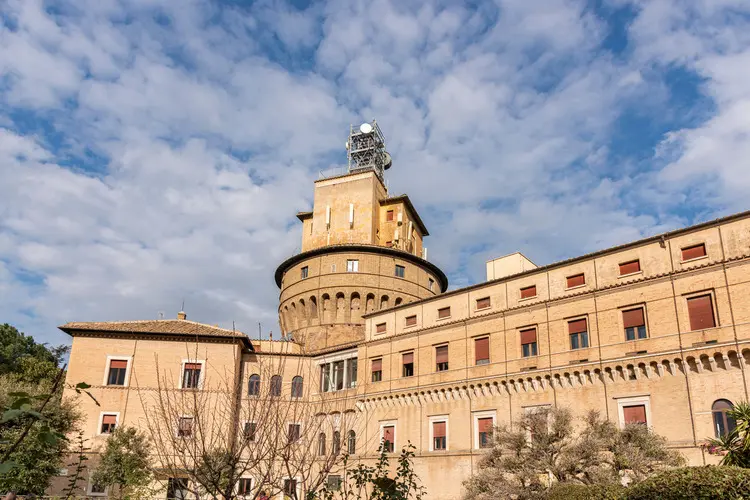 Edifício que abriga a Ráido do Vaticano